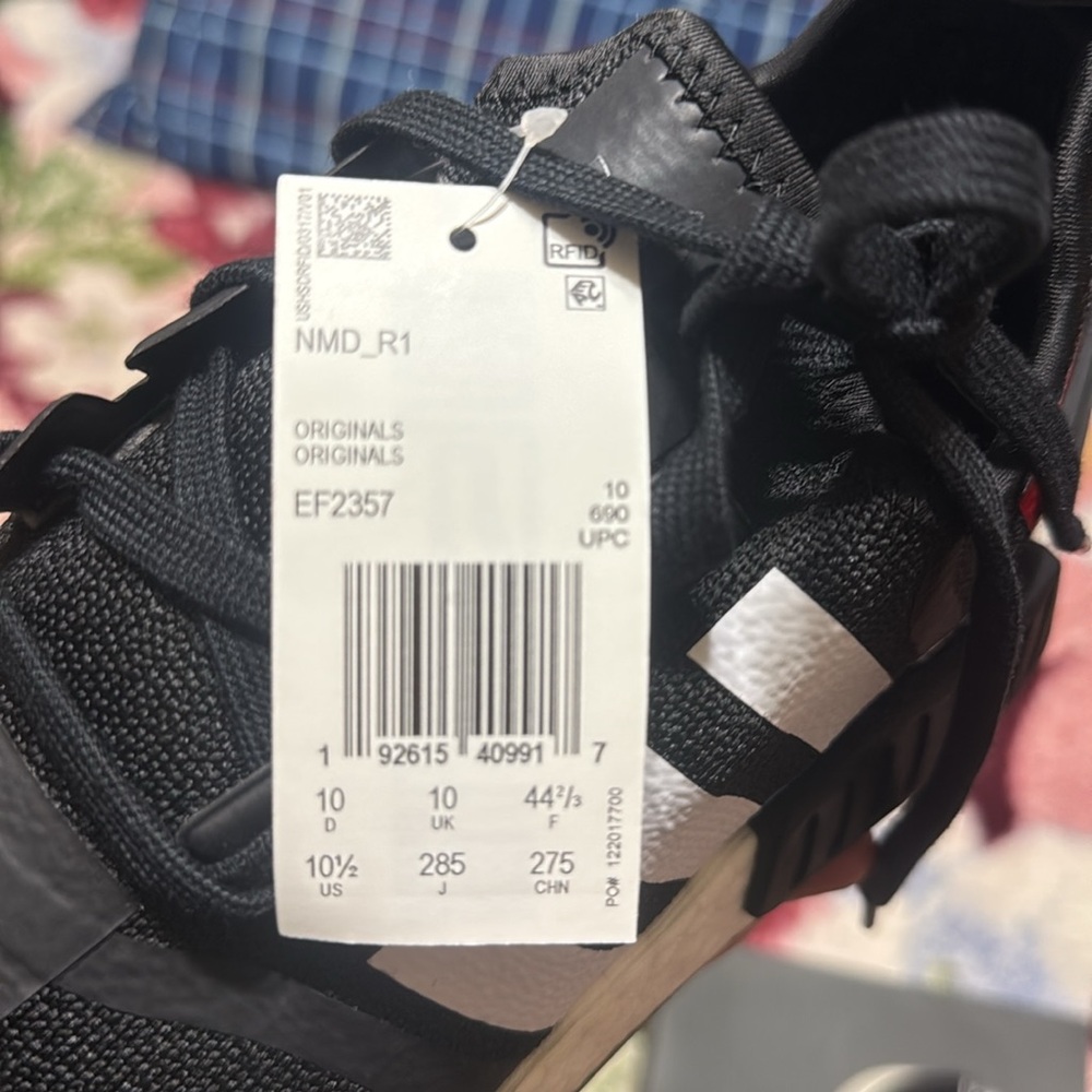 Adidas NMD_R1 - Picture 4 of 6